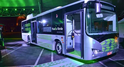 Buquebus presentó la primera unidad eléctrica de su flota Huella Verde