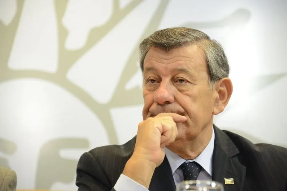 La izquierda decidirá si quiere seguir adelante en un acuerdo comercial con Chile