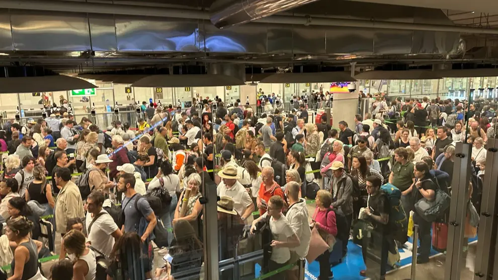 Imagen de archivo.- Caos en el aeropuerto de Barajas, Madrid, España.&nbsp;