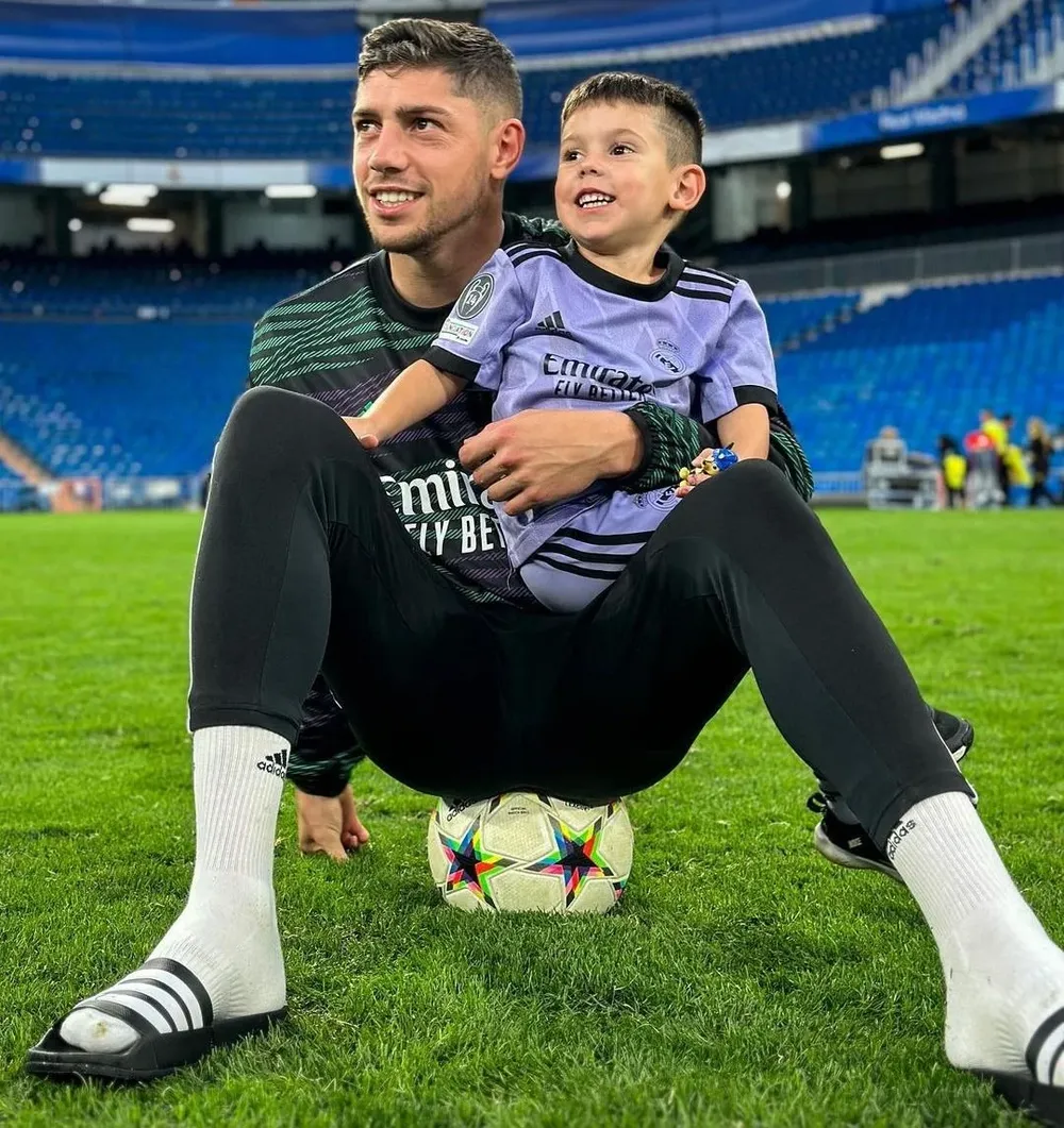 Federico Valverde y su hijo Benicio