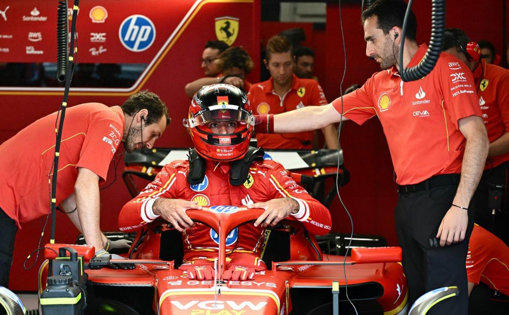 Carlos Sainz finalizó cuarto en la FP1.