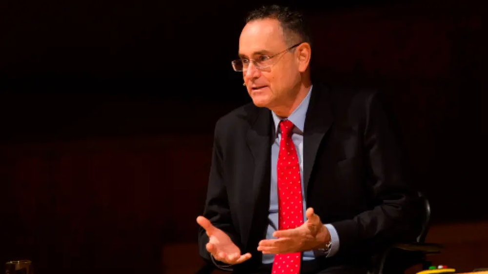 Pedro Baños denunció una agresión organizada durante la firma de libros en Sant Jordi.