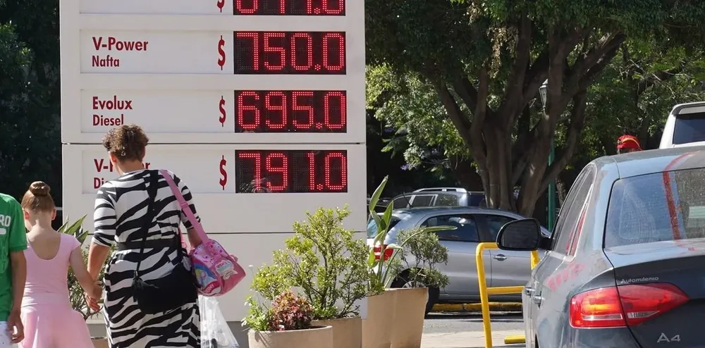 Shell actualizó los valores de sus combustibles