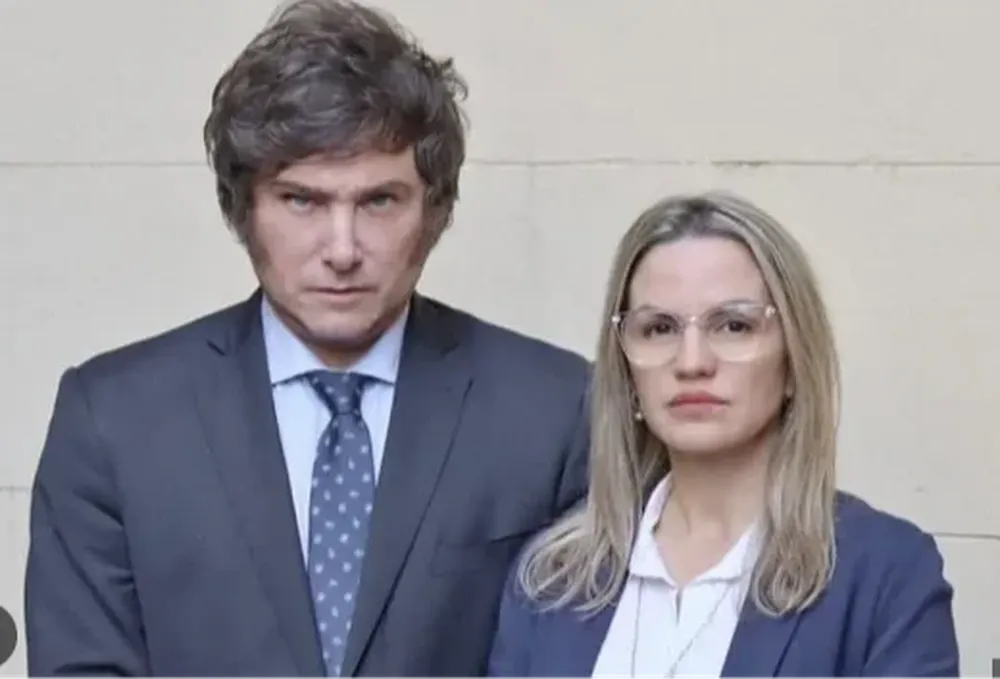 El presidente Milei le dio like a un tuit en el que se trata de traidora a Carolina Píparo