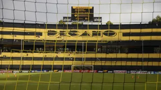 Peñarol jugará este domingo sin público ante River Plate