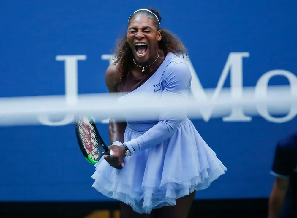 Serena festejó con todo el triunfo ante la estonia Kaia Kanepi