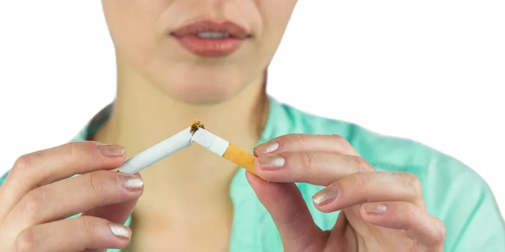 Se calcula que el tabaco mata actualmente a más de ocho millones de personas por año, incluyendo 1,3 millones de no fumadores que están expuestos al humo de segunda mano.
