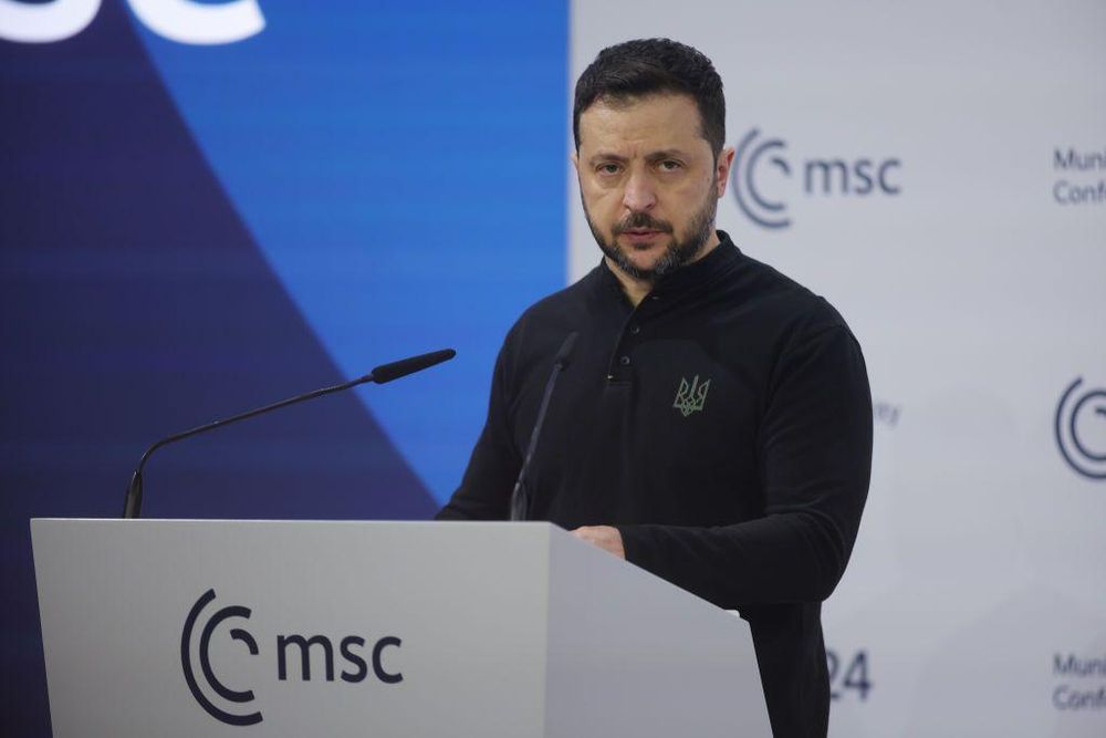 Zelensky sugirió que Trump asume la falsa narrativa rusa.