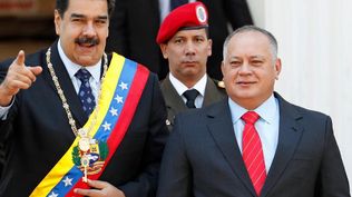 La Justicia argentina ordena la captura de Nicolás Maduro y Diosdado Cabello por violaciones a los derechos humanos