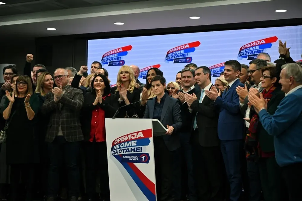 La primera ministra serbia Ana Brnabic adjudicó la victoria de su partido, el gobernante SNS, de derecha nacionalista.