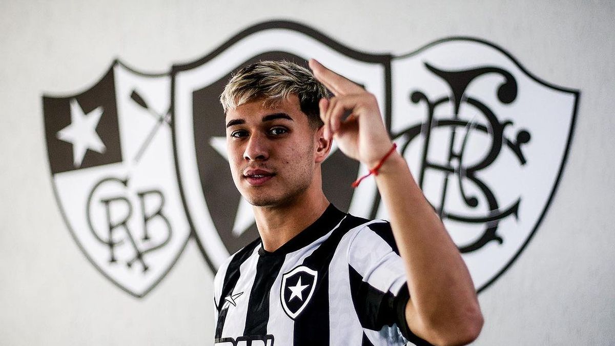 The Peñarol players talked to Uruguay’s Mateo Ponte until the final of the Botafogo school