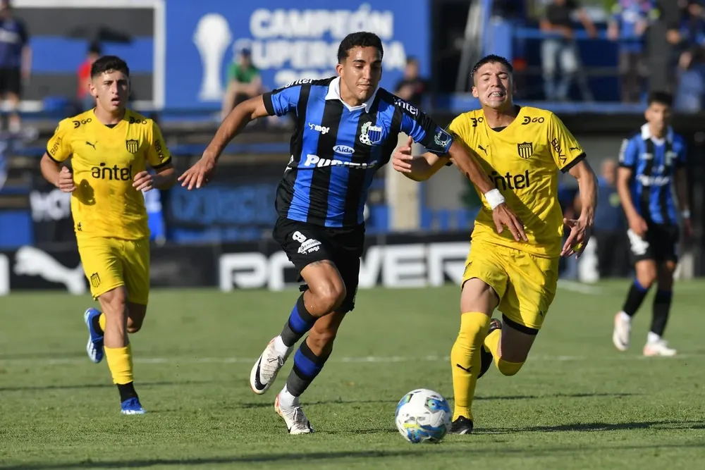 Federico Pereira, Mejor Jugador del Campeonato Uruguayo 2023 en la encuesta Fútbolx100