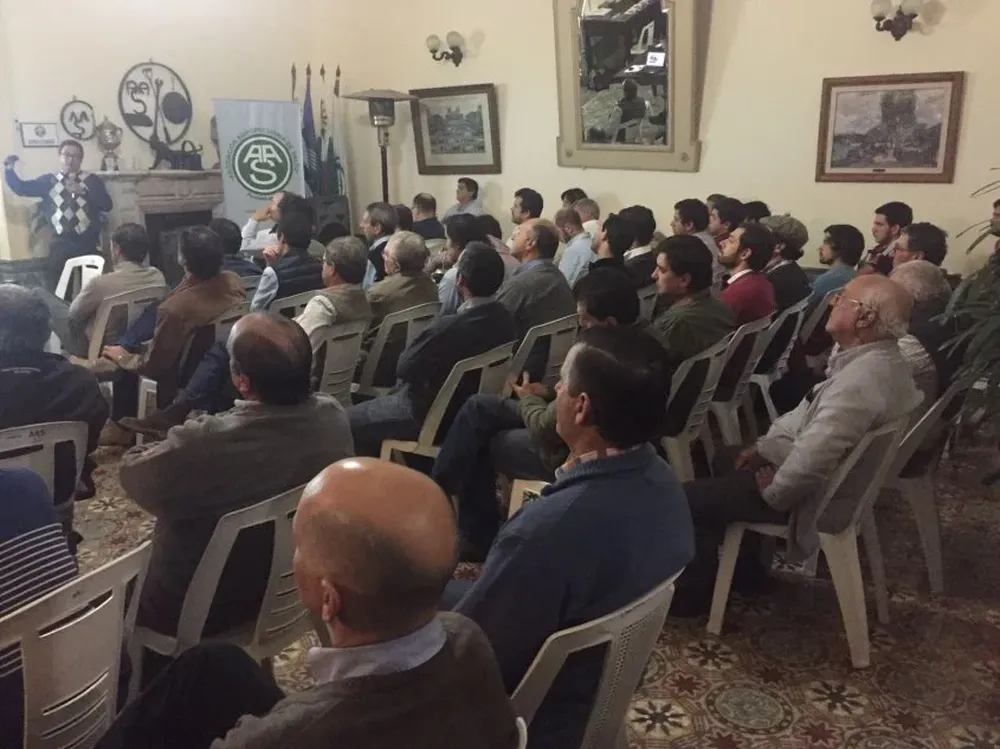 Ciclo de jornadas Hablemos de ovinos contó con una gran concurrencia de público.