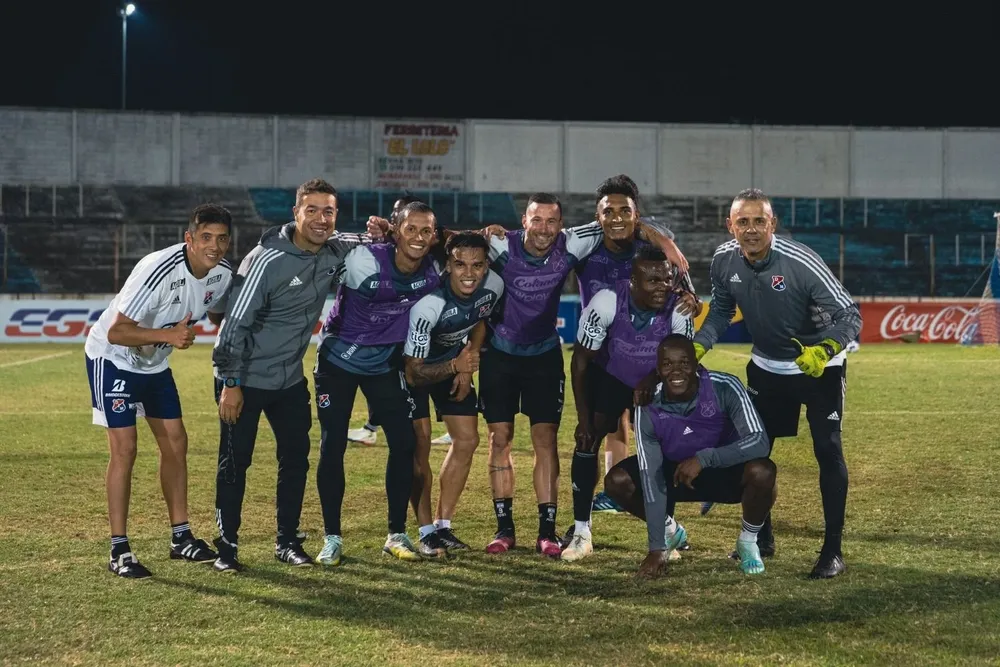 Entrenamiento de Deportivo Independiente Medellín en el Tróccoli