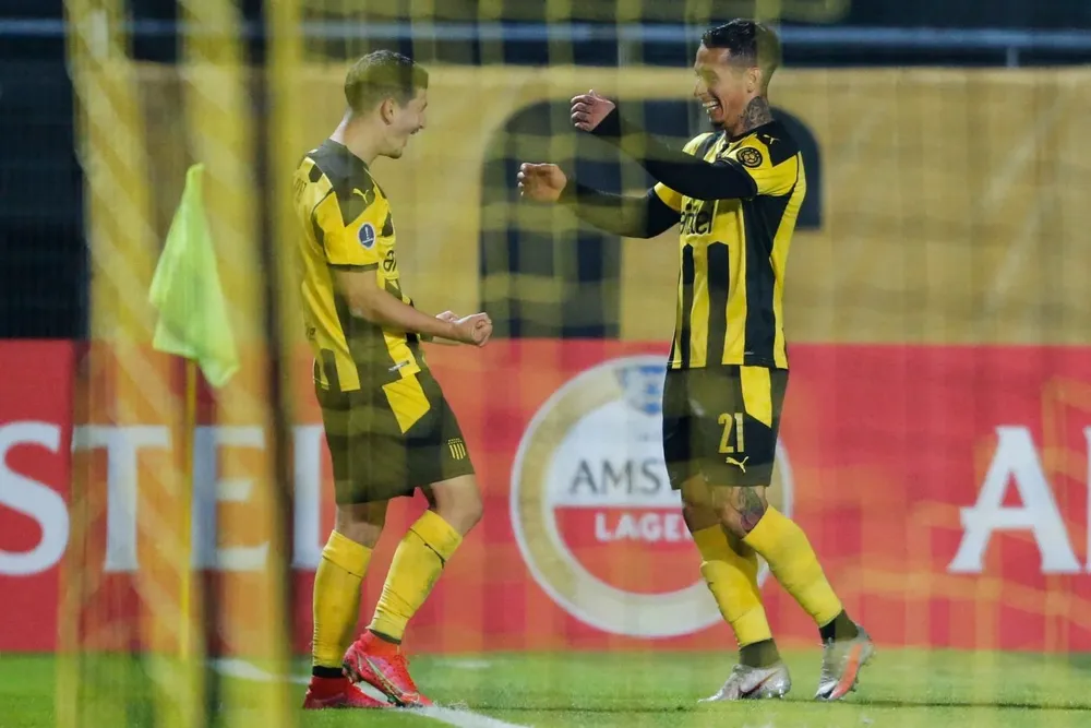 El festejo del Canario Álvarez con Trindade