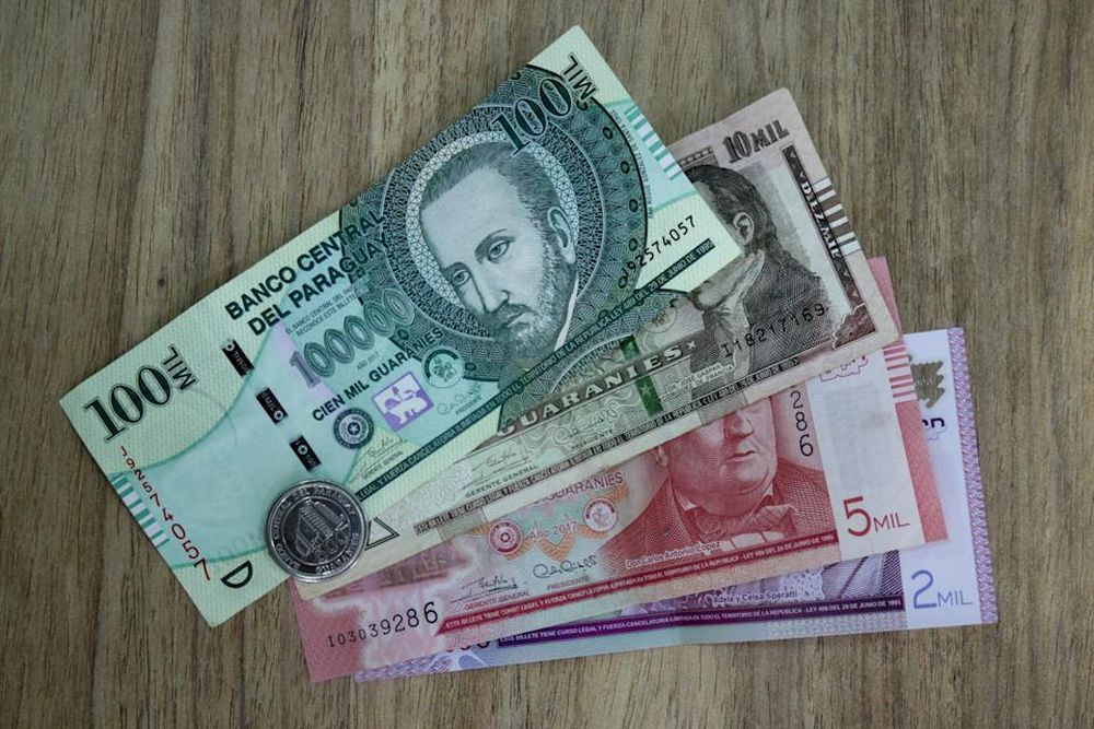 Guaraní, moneda de Paraguay. EFE