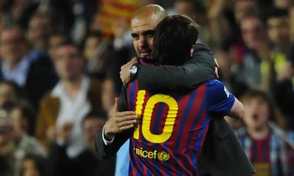 El abrazo entre Messi y Guardiola