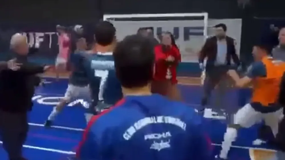 Los incidentes que se produjeron luego del partido de fútbol sala entre Nacional y Old Christians