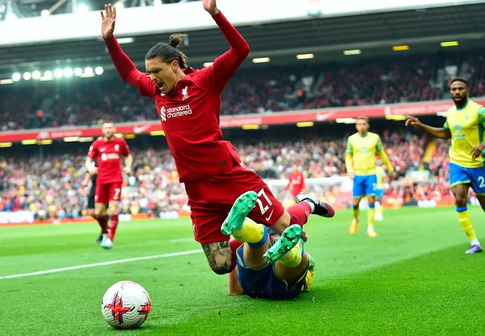 Darwin Núñez juega con Liverpool nuevamente