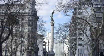 Suba del dólar encareció inmuebles en abril: mirá los precios barrio por barrio