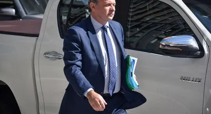 Gobierno posterga ajuste de tarifas a la espera de cómo evoluciona el petróleo