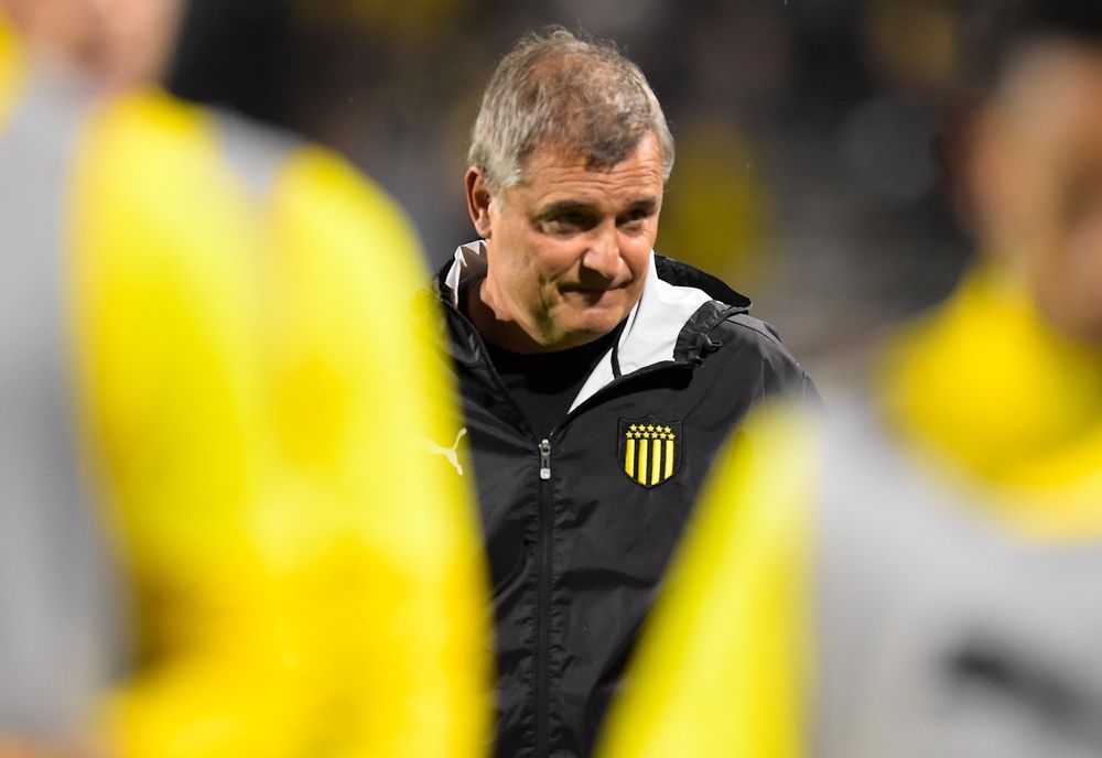Diego Aguirre, entrenador de Peñarol Diego Aguirre, entrenador de Peñarol