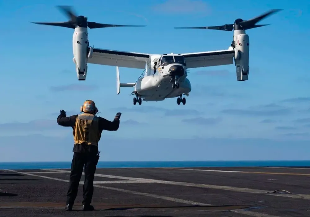 El Osprey, que puede operar como un helicóptero o como un avión de alas fijas, ha sufrido una cadena de accidentes mortales los últimos años.
