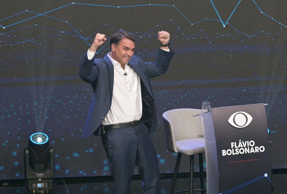 Fl&aacute;vio Bolsonaro