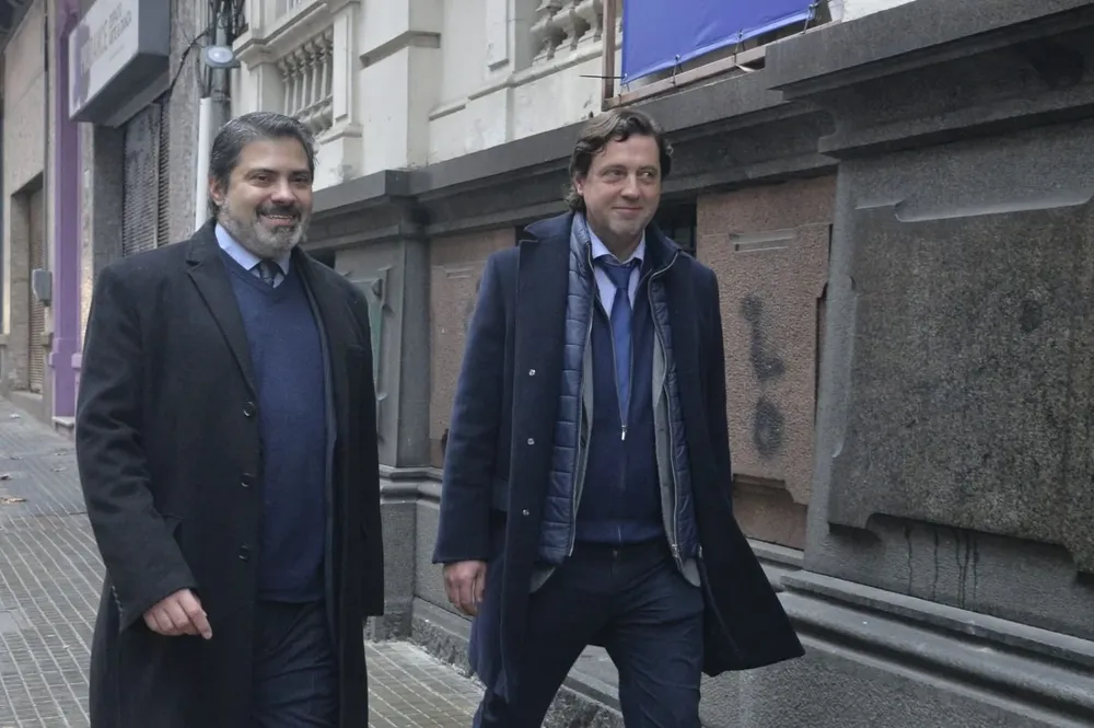 Gastón Tealdi, vicepresidente de la AUF, e Ignacio Alonso, presidente