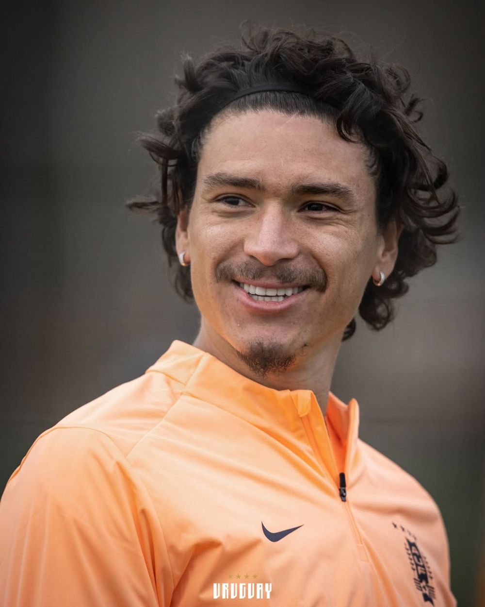 La alegría de Darwin Núñez en la práctica de Uruguay