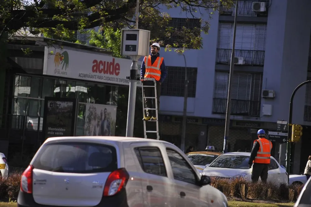 Archivo. Radares en Montevideo