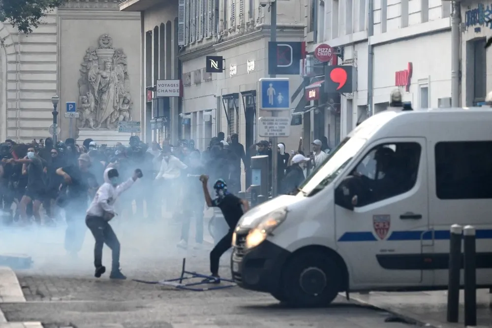 Persisten las protestas en Francia.