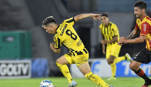 Leonardo Fernández ante Progreso