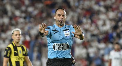 Confirmado el árbitro para la final del Intermedio Nacional vs Peñarol: los albos están invictos, Perchman lo criticó y lo defendió, y en el último clásico hubo una mano polémica