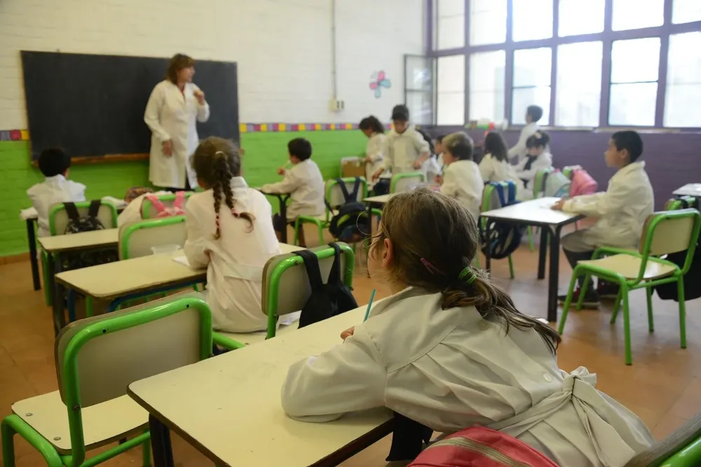 Sociedad Uruguaya de Pediatría defiende adelantar vacaciones de julio