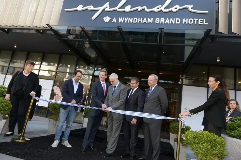 Patricio Fuks, Geoff Balloti, Benjamín Liberoff, Paulo Pena y Bob Lowen