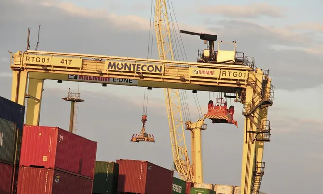 El puerto de Montevideo recibirá más cargas en tránsitos que hasta ahora operaban en Buenos Aires