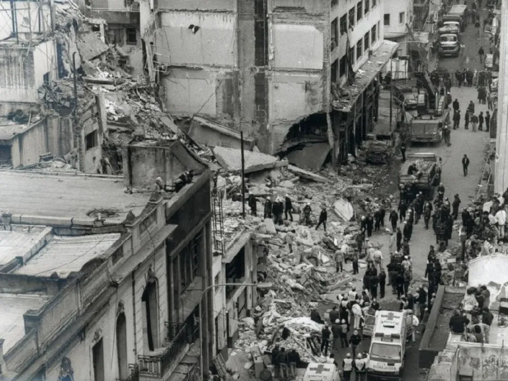 Archivo. El atentado contra la AMIA el 18 de julio de 1994 dejó 85 muertos