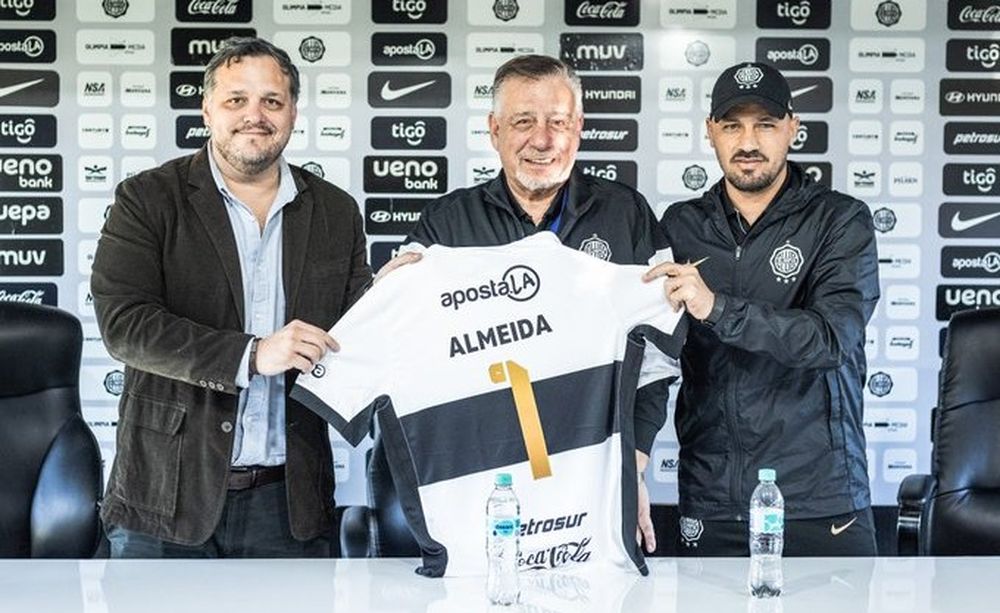 Ever Hugo Almeida en su regreso a Olimpia