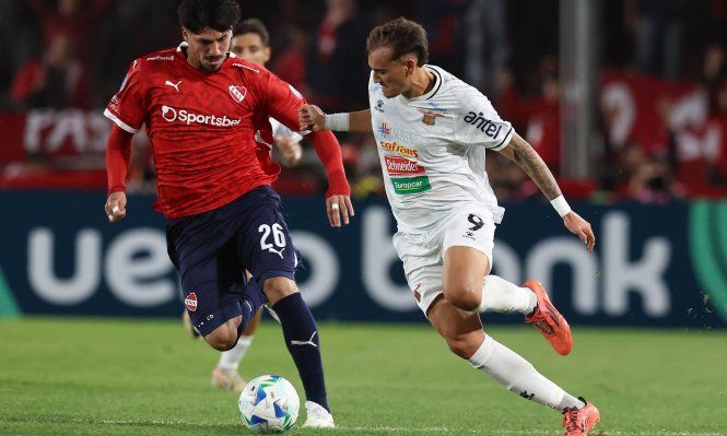 Kevin Lomonaco y Agustín Anello en Independiente vs Boston River por la Copa Sudamericana 2025