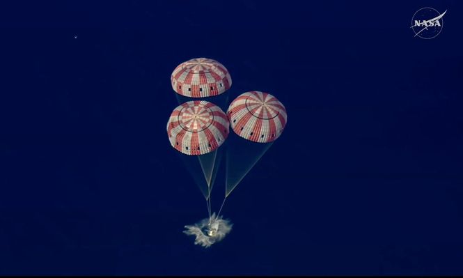 Las imágenes del riesgoso y emotivo regreso de los astronautas de Artemis II a la Tierra