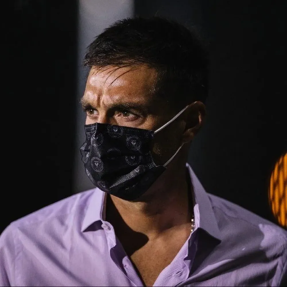 Diego Alonso en tiempos de pandemia