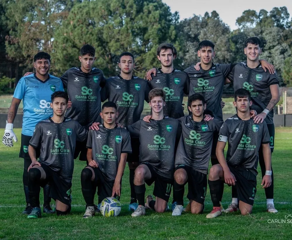 Luis Lacalle Ponce De León, en Cooper, abajo en el medio