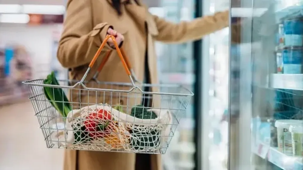 Bajan los alimentos y los carburantes.