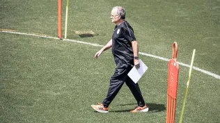 Marcelo Bielsa en el Complejo Celeste