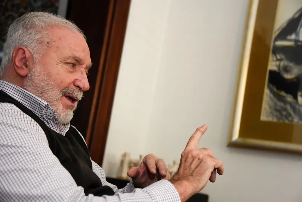 Entrevista Ricardo Pascale para la serie de Presidentes e intelectuales: las mentes que dejaron huella en los líderes uruguayos