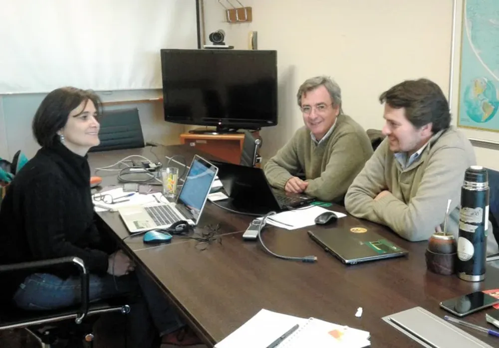 Bonnecarrére, Ceretta y Gutiérrez explicaron el acuerdo con China