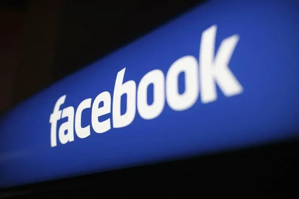The Facebook logo is pictured at the Facebook headquarters in Menlo Park, California January 29, 2013. REUTERS/Robert Galbraith