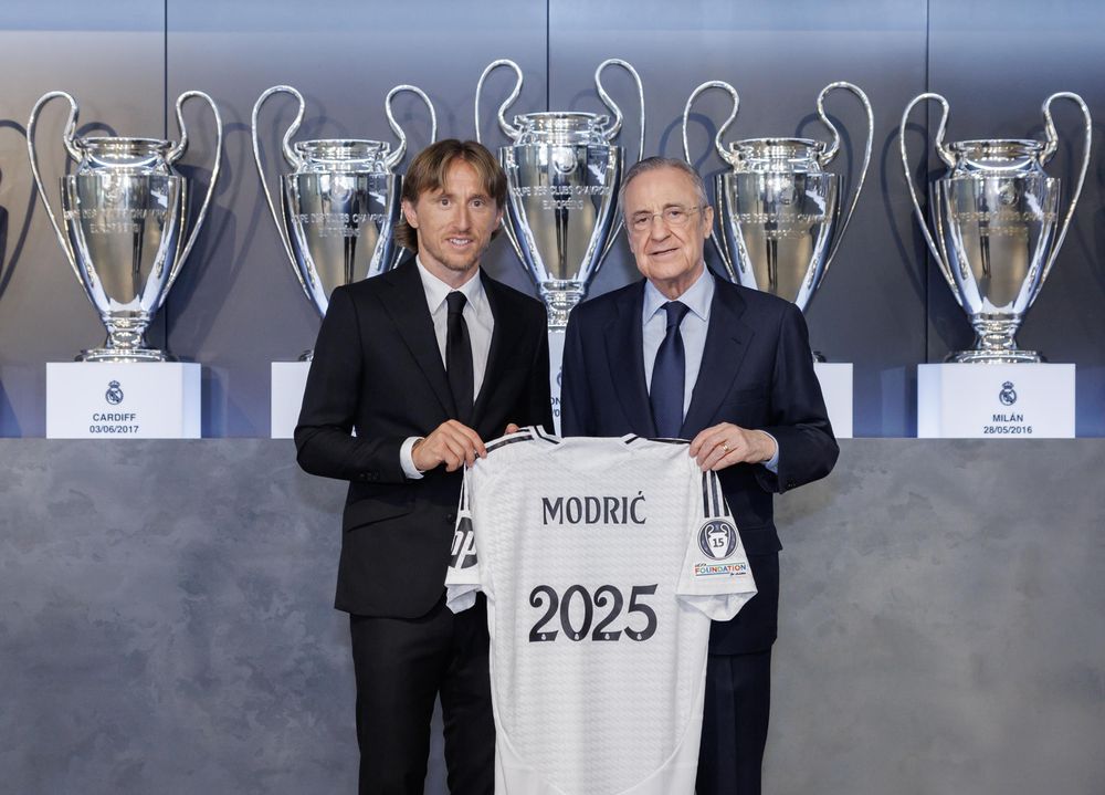 Luka Modric renovó con el Real Madrid.