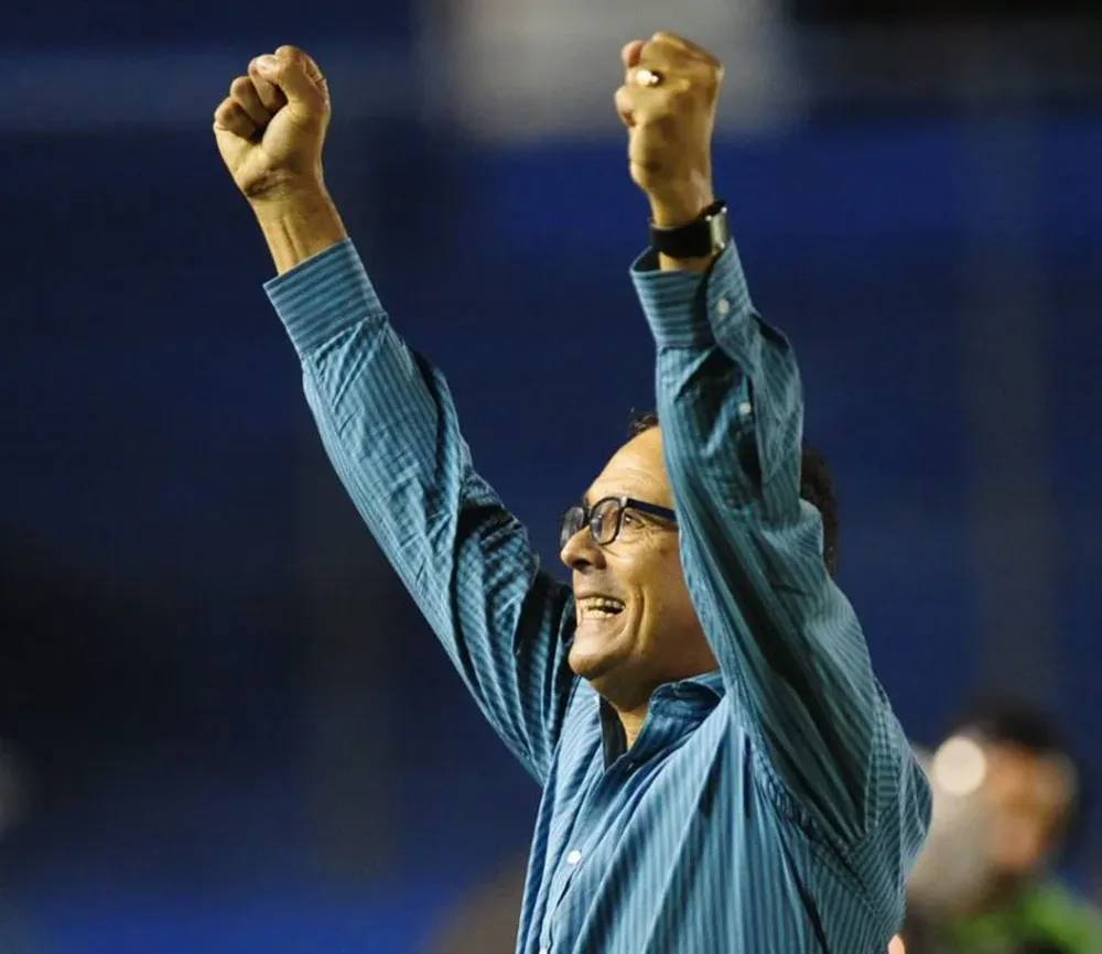 Alfredo Arias, dirigió a Wanderers, por 103 partidos en el lustro entre 2012/13-2016